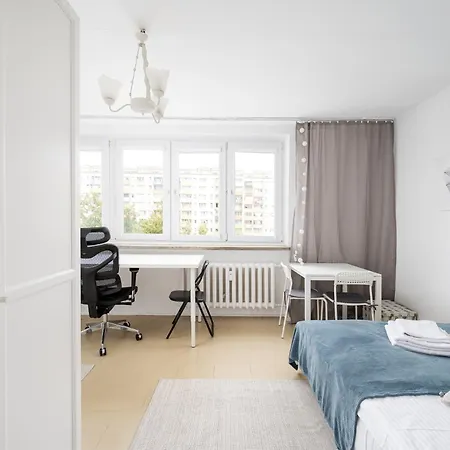 Apartment Szekspir Chill Spot By Bookinghost